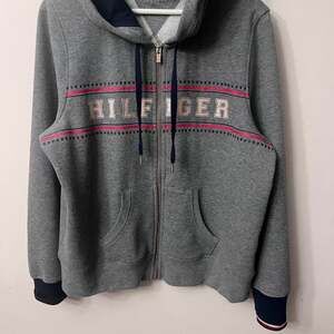 Tommy Hilfiger Men's Grey Hoodie